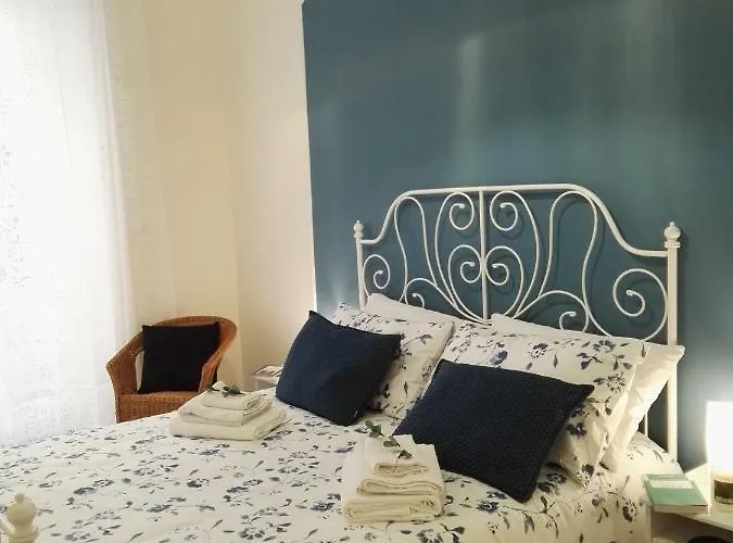 Lejlighed A Casa Di Chiara Napoli